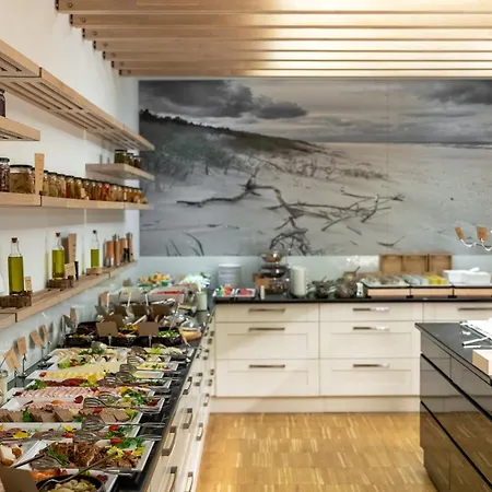 Отель Shuum Boutique Wellness